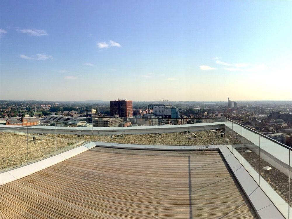 The Penthouse At Hewitt Hotel Reading Eksteriør billede