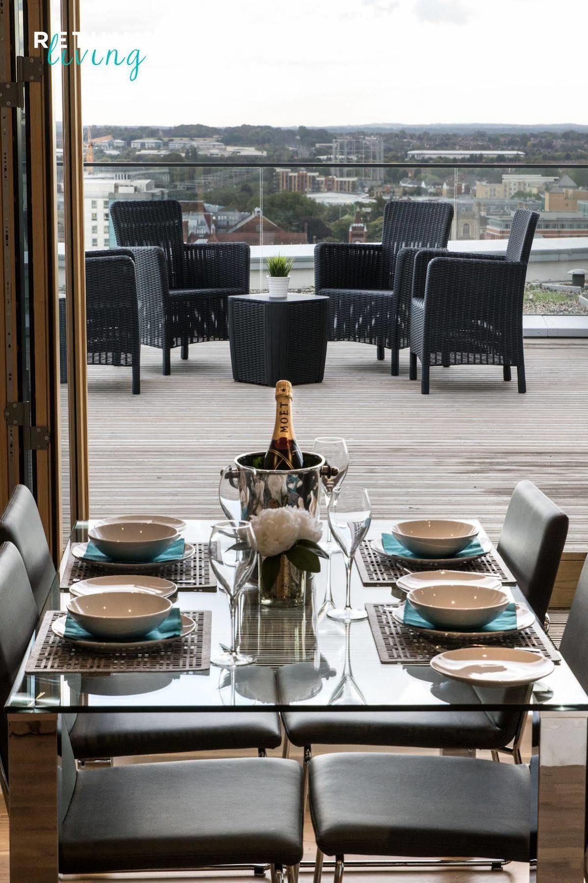 The Penthouse At Hewitt Hotel Reading Eksteriør billede